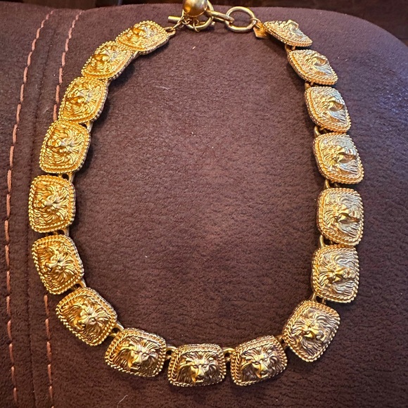 Anne Klein Jewelry - Vintage Gold Lion Medallion Necklace